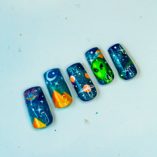 Ancient Alien Short and Sassy Hand Painted Press On Nails