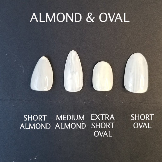 Short & Sassy Press On Nails Sizing Kit